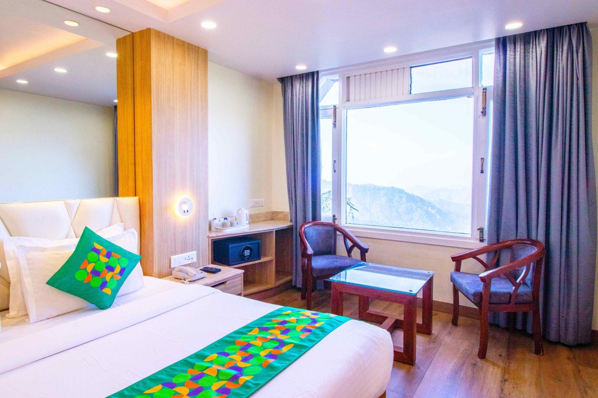 Treebo Varuna With Mountain View Shimla Exterior foto